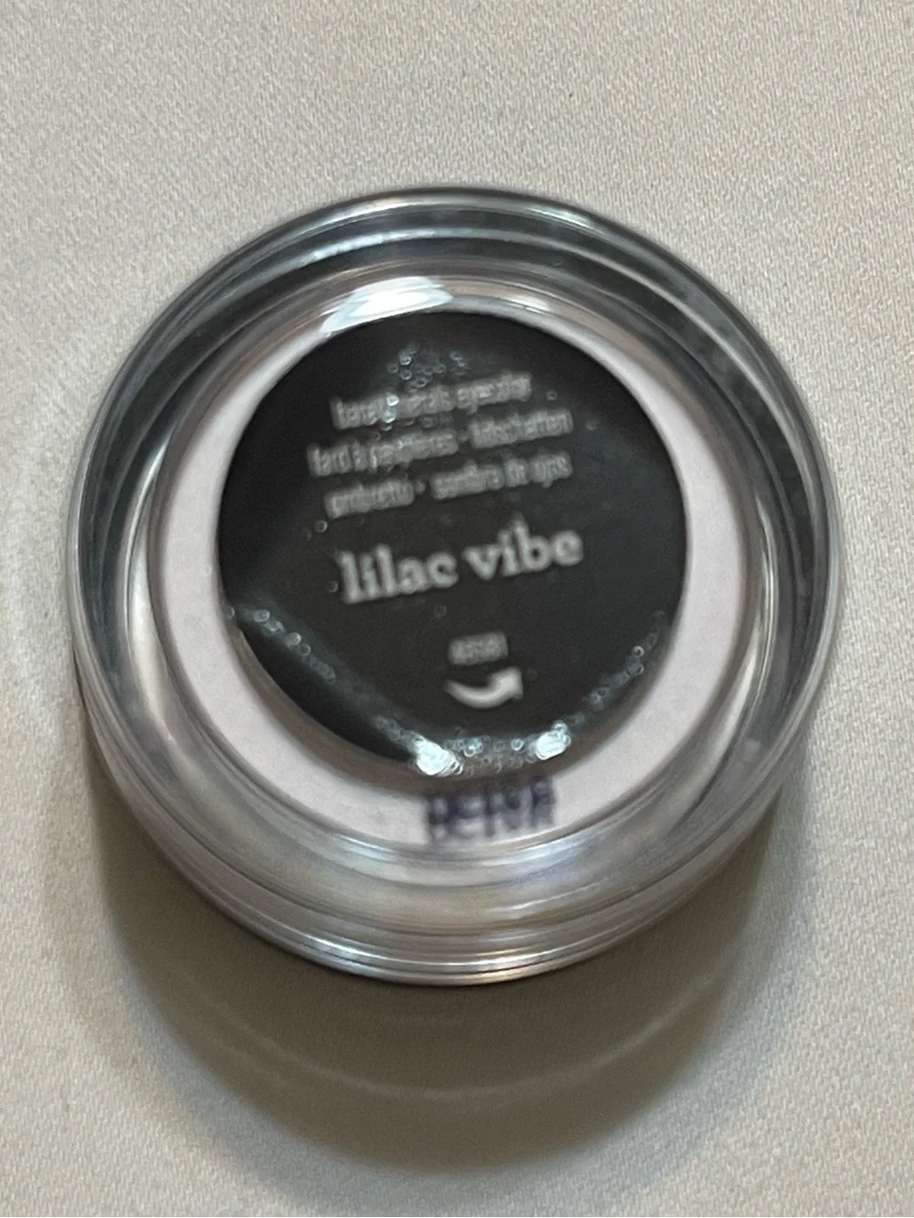 bareMinerals does not
